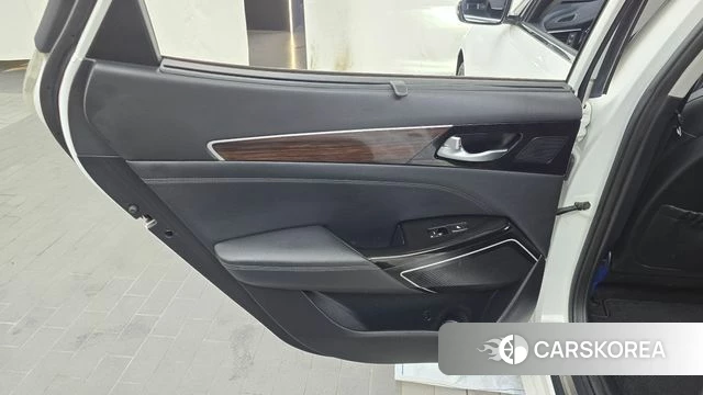 Kia Come New K7 id 4605266 из Кореи 17