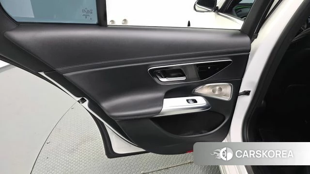 Mercedes-Benz E-Class W214 id 4584590 из Кореи 17