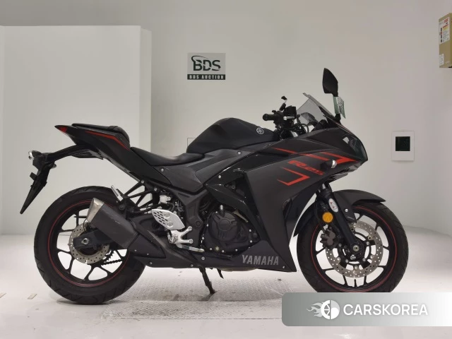 Проданный Yamaha YZF-R25 2016 из Японии