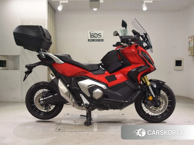 Проданный Honda X-ADV 750 2022 из Японии