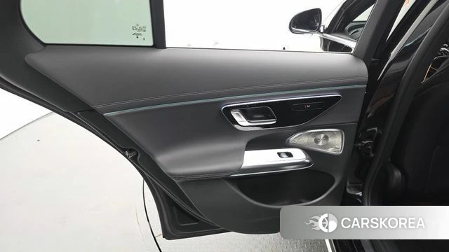 Mercedes-Benz E-Class W214 id 4691257 из Кореи 17