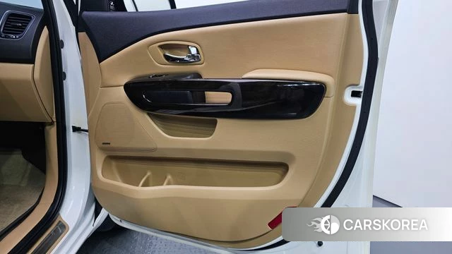 Kia The New Carnival id 4250889 из Кореи 17