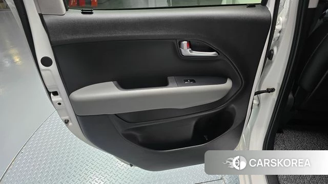 Kia The New Kia Ray EV id 4921484 из Кореи 17
