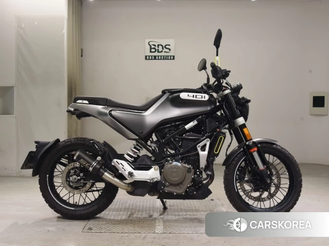 Проданный Husqvarna SVARTPILEN 401 2021 из Японии