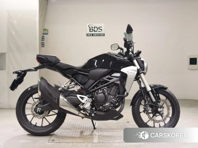 Проданный Honda CB250R 2018 из Японии
