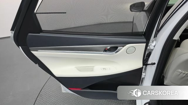 Hyundai The New Grandeur IG Hybrid id 4707187 из Кореи 17