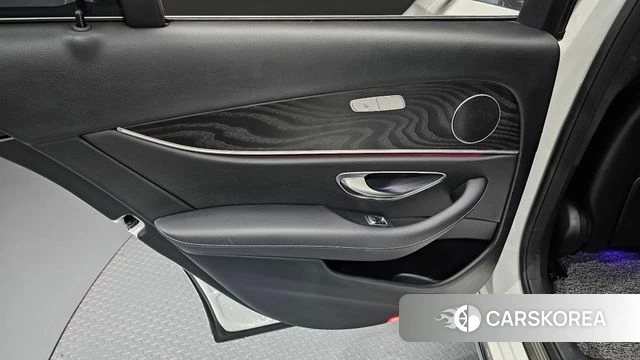 Mercedes-Benz E-Class W213 id 4398013 из Кореи 17