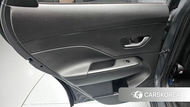 Hyundai Kona (SX2) id 4640365 из Кореи 17