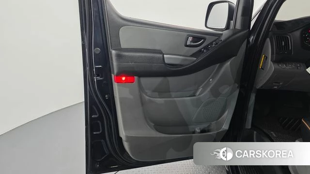 Hyundai The New Grand Starex id 4390289 из Кореи 17