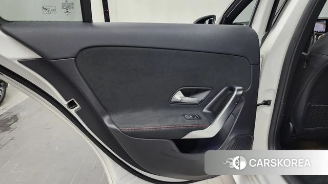Mercedes-Benz A-Class W177 id 4542572 из Кореи 17