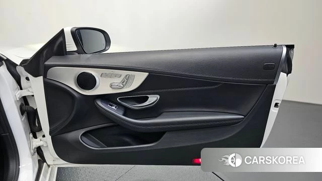 Mercedes-Benz C-Class W205 id 4433423 из Кореи 17