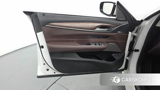 BMW 6 Series GT (G32) id 4779204 из Кореи 17