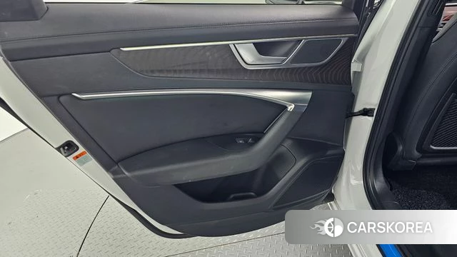 Audi A6 (C8) id 4535237 из Кореи 17