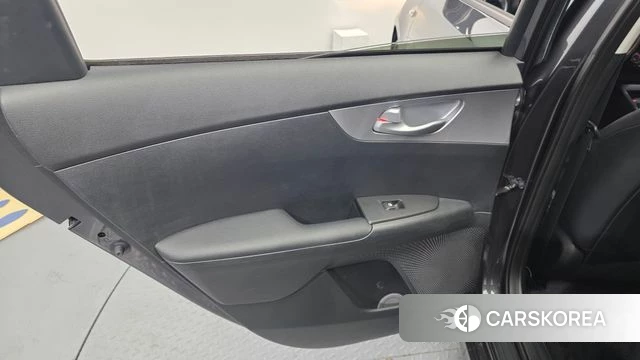 Kia The New K3 2nd generation id 4201631 из Кореи 17