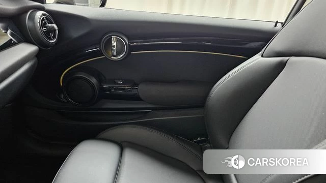 Mini Cooper id 4494674 из Кореи 17