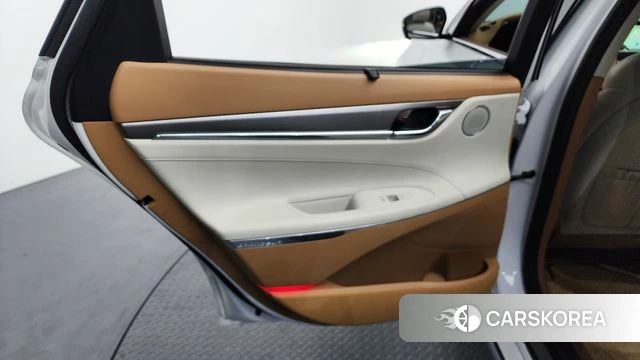 Hyundai The New Grandeur IG id 4187942 из Кореи 17