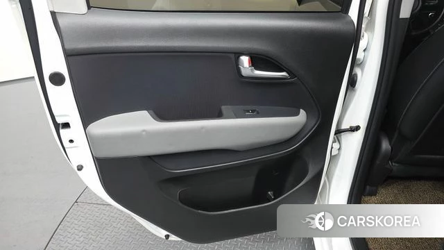 Kia The New Kia Ray id 4422628 из Кореи 17