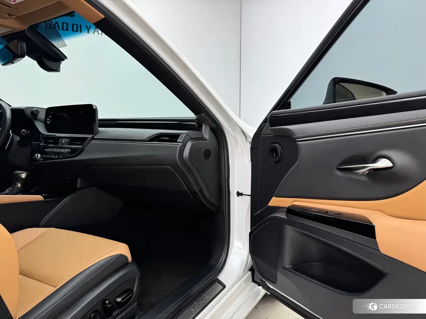 Lexus ES id 4599564 из Китая 17