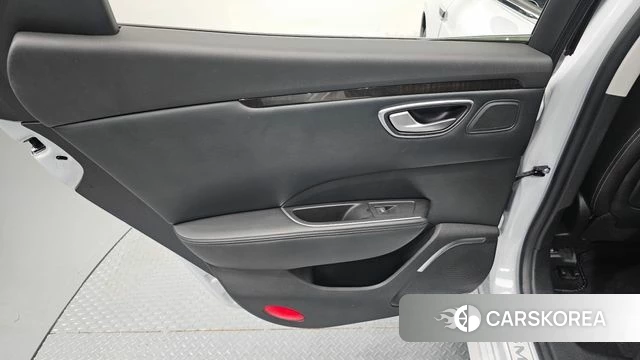 Renault Korea (Samsung) SM6 id 4642791 из Кореи 17