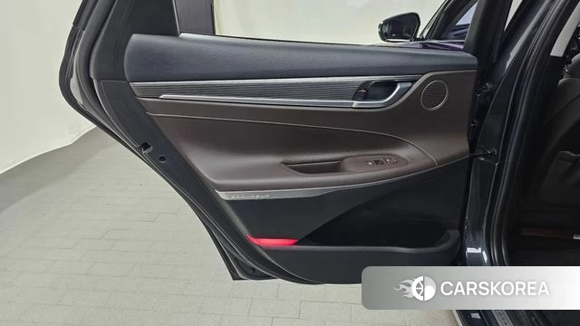 Hyundai Grandeur IG Hybrid id 4895683 из Кореи 17