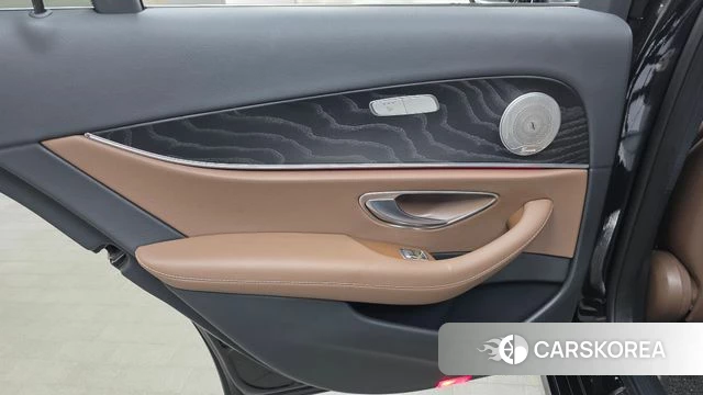 Mercedes-Benz E-Class W213 id 4646480 из Кореи 17