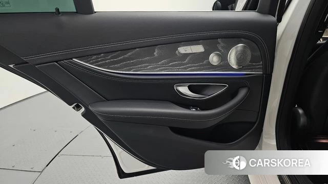 Mercedes-Benz E-Class W213 id 4784167 из Кореи 17