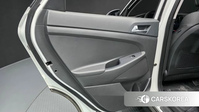 Hyundai All New Tucson id 4477536 из Кореи 17