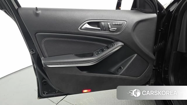 Mercedes-Benz GLA-Class X156 id 4378025 из Кореи 17