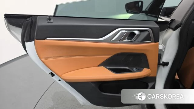 BMW i4 id 4550075 из Кореи 17