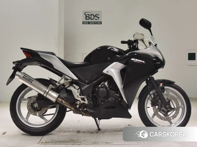 Проданный Honda CBR250R id 4144784 из Японии