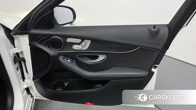 Mercedes-Benz C-Class W205 id 4776008 из Кореи 17