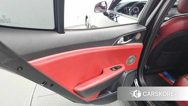 Kia Stinger id 4638256 из Кореи 17
