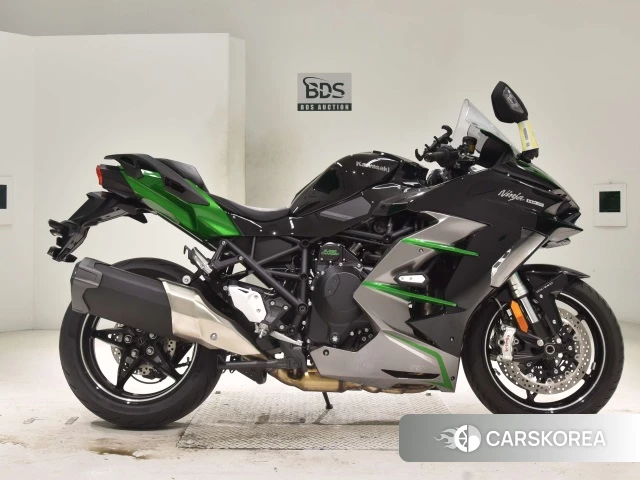 Проданный Kawasaki NINJA H2 SX SE 2024 из Японии