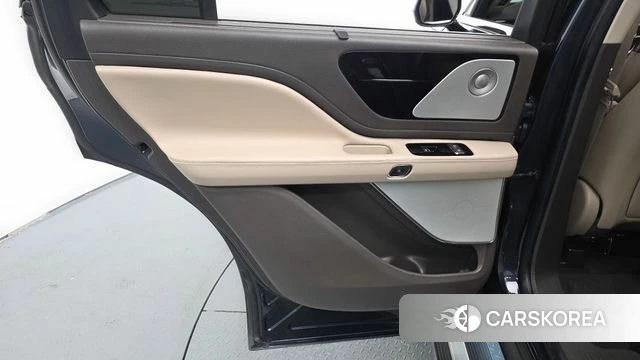 Lincoln Aviator 2nd generation id 4572468 из Кореи 17