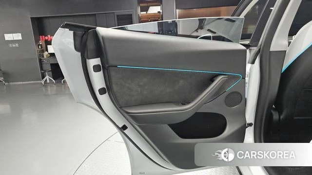 Tesla Model Y id 4871075 из Кореи 17