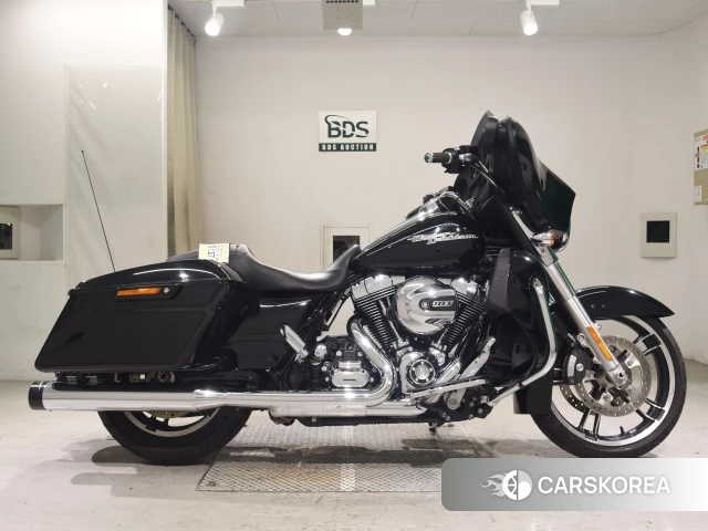 Проданный Harley-Davidson Street Glide FLHX1690 2014 из Японии