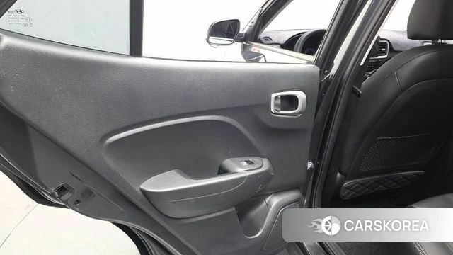 Hyundai Venue id 4894992 из Кореи 17