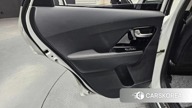 Kia Niro EV id 4476378 из Кореи 17