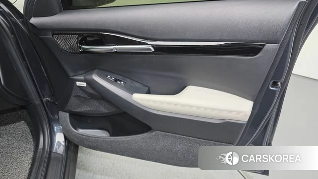 Kia Seltos id 4310010 из Кореи 17