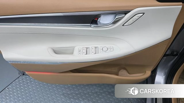 Hyundai The New Grandeur IG id 4849532 из Кореи 17