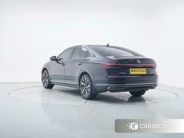 Volkswagen Passat id 4335865 из Китая 17