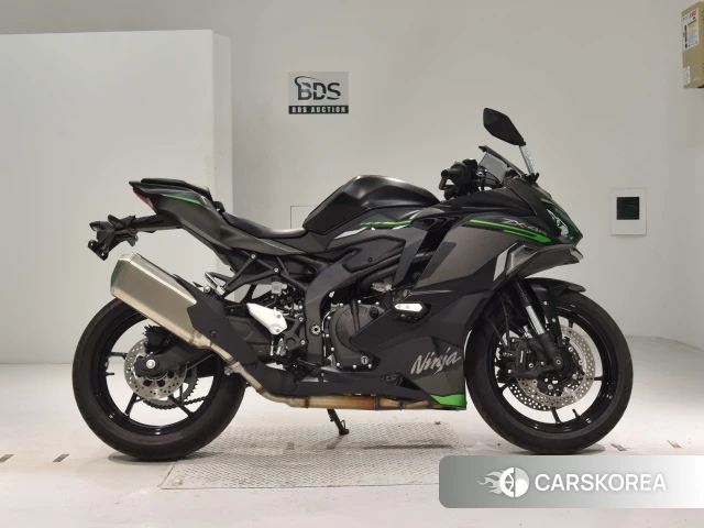 Проданный Kawasaki ZX-4R SE 2024 из Японии