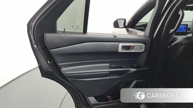 Ford Explorer 6th Generation id 4203190 из Кореи 17