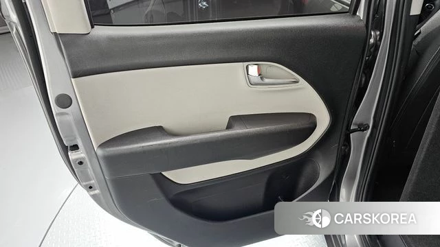 Kia The New Kia Ray id 4408196 из Кореи 17