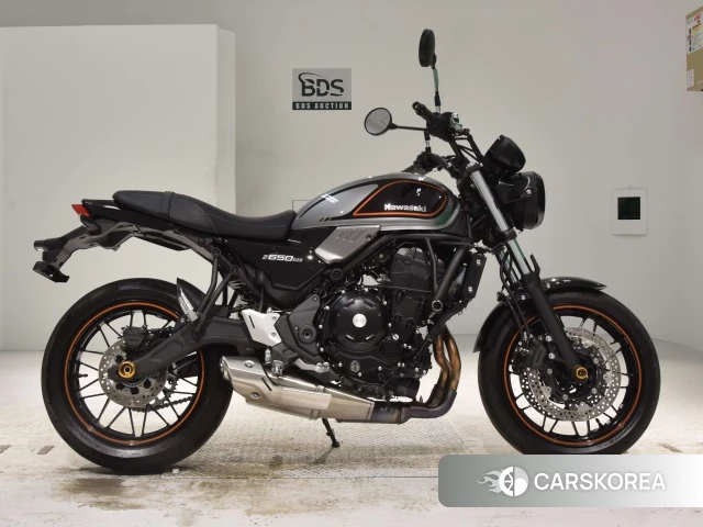 Проданный Kawasaki Z650RS 2022 из Японии