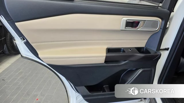Ford Explorer 6th Generation id 4865030 из Кореи 17