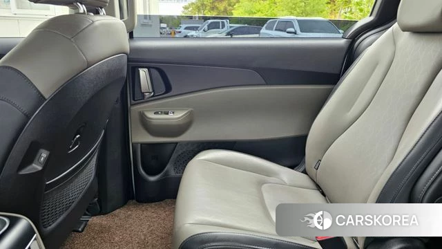 Kia The New Carnival 4th Generation id 4185818 из Кореи 17