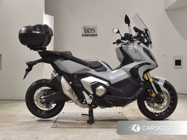 Проданный Honda X-ADV 750 2022 из Японии, фото 2