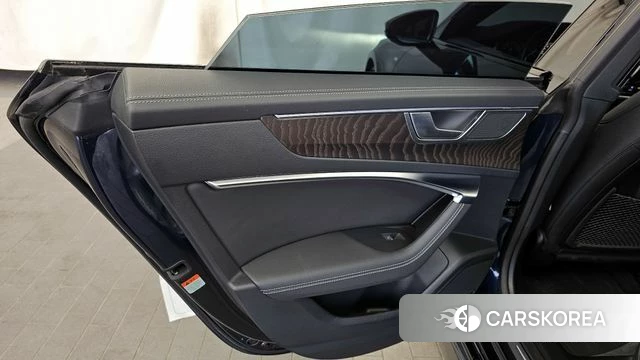 Audi A7 (4K) id 4329775 из Кореи 17