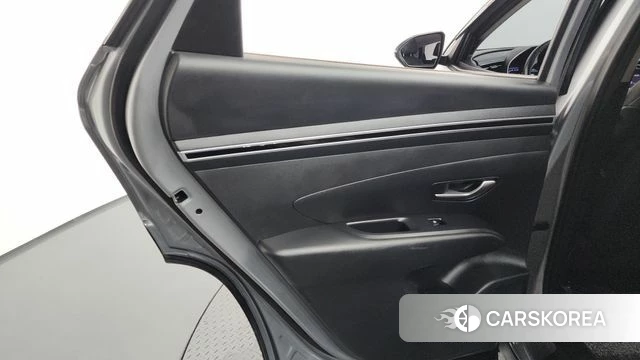Hyundai Tucson Hybrid (NX4) id 4593617 из Кореи 17